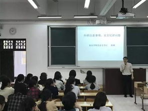 你在創(chuàng)新創(chuàng)業(yè)方面對學院的建議