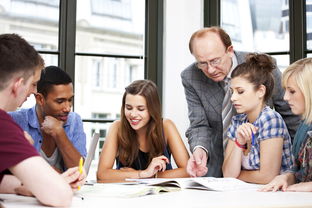 成功人士創(chuàng)新創(chuàng)業(yè)故事,成功人士創(chuàng)新創(chuàng)業(yè)類講座PPT,創(chuàng)新創(chuàng)業(yè)成功人士案例