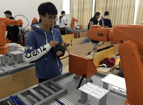 實(shí)訓(xùn),創(chuàng)新,創(chuàng)業(yè),技術(shù)