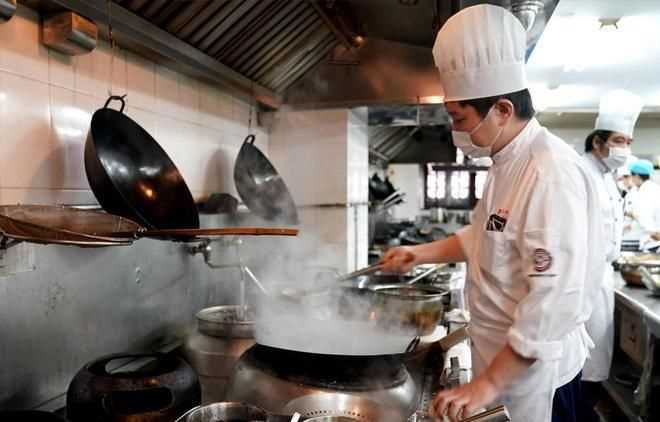 廚師戴口罩能防油煙嗎