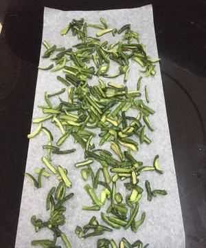 怎樣做腌黃瓜好吃又簡單,怎么腌黃瓜比較好吃又脆視頻圖2