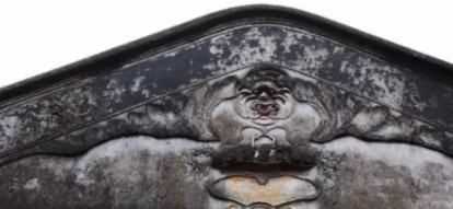 人們?cè)诮ㄖ系窨舔鸬脑⒁馐鞘裁?在建筑上雕刻蝙蝠是為什么呢圖1