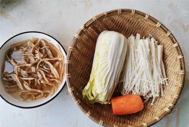 炒包菜絲怎么做好吃，口感極佳的清炒包菜絲怎么做好吃又簡單？圖3