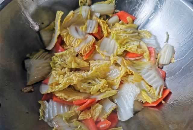 炒包菜絲怎么做好吃，口感極佳的清炒包菜絲怎么做好吃又簡單？圖7