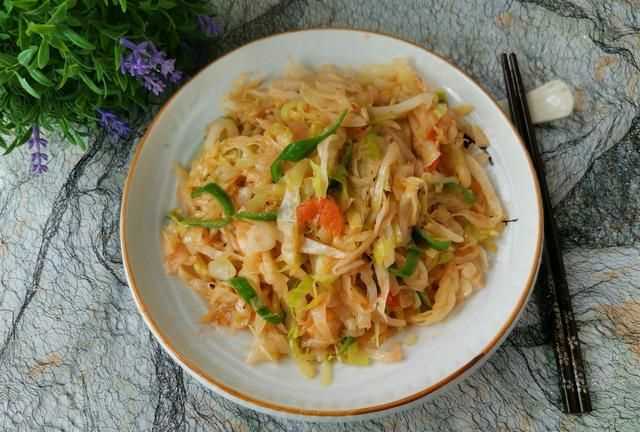 炒包菜絲怎么做好吃，口感極佳的清炒包菜絲怎么做好吃又簡單？圖15