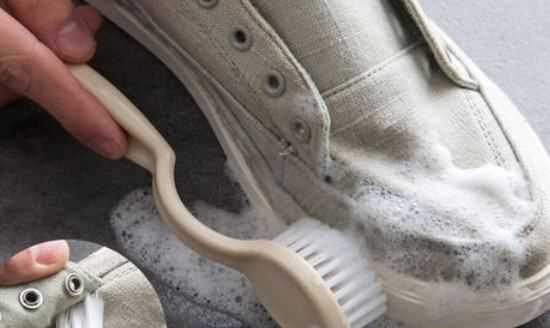 鞋被太陽曬黃了怎么辦,黑色鞋子曬黃了怎么變回來圖5