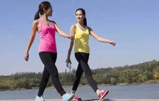 走路比站著更耗費(fèi)力氣,走和站立哪個(gè)更耗體力圖3