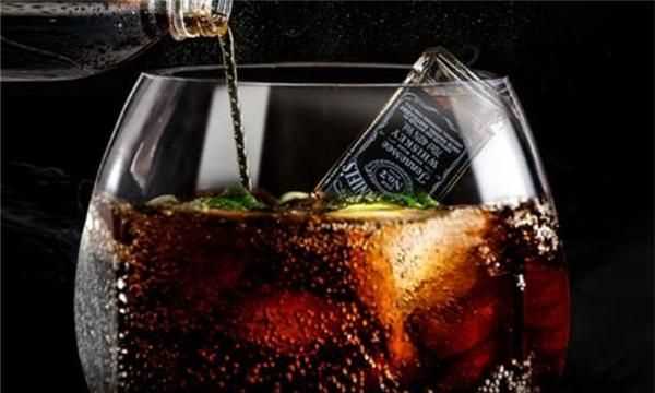 可樂和雪碧兌在一起喝會怎么樣