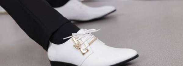 白色皮鞋如何清潔,真皮白鞋怎么洗才能洗白圖3