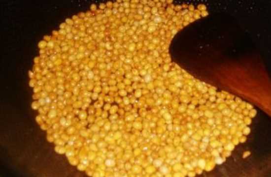 炒黃豆怎么炒好吃,炒黃豆醬的制作方法圖17