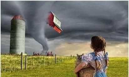 野外遇到龍卷風(fēng)如何預(yù)防自救