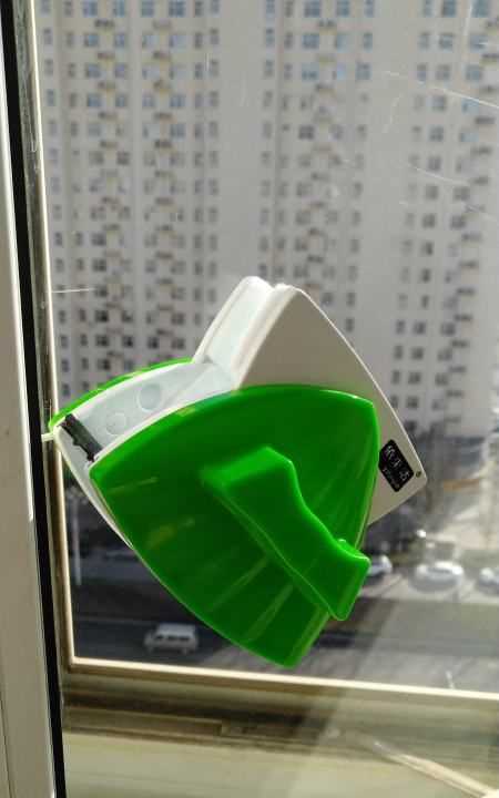 外推式窗戶玻璃怎么擦,高層住宅外窗玻璃怎么擦圖3