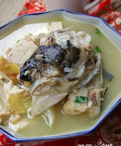 魚頭豆腐湯的做法