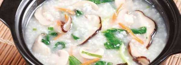 熬粥要多長時間,小火熬粥要多長時間圖1