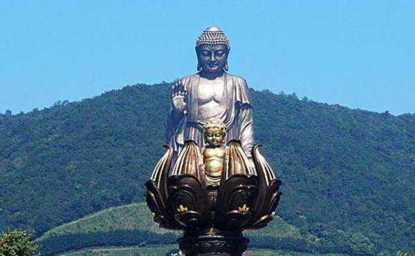 中國(guó)最大的佛像在什么地方呢,我國(guó)最大的佛像是哪一座圖4