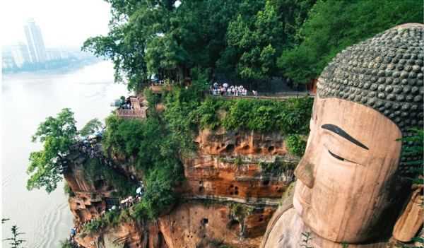 中國(guó)最大的佛像在什么地方呢,我國(guó)最大的佛像是哪一座圖8