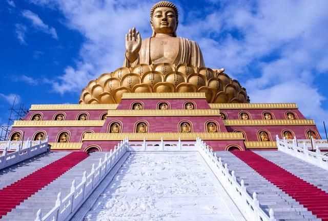 中國(guó)最大的佛像在哪里排行