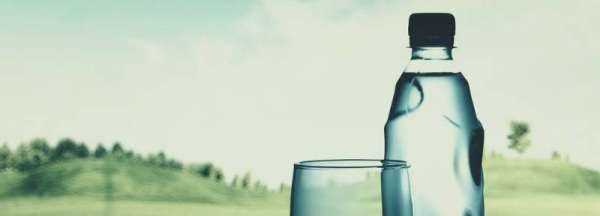 礦泉水打開后蓋上蓋子能放幾天,礦泉水打開后蓋上蓋子能放幾天,給臉補(bǔ)水可以嗎圖1