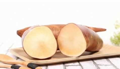 雪蓮果發(fā)紅了能不能吃,雪蓮果發(fā)紅了能不能吃 雪蓮果發(fā)紅了可以吃