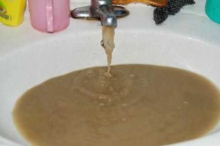 自來水有時發(fā)黃是怎么回事