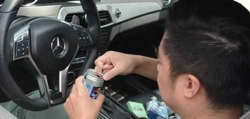 開車能喝紅牛嗎