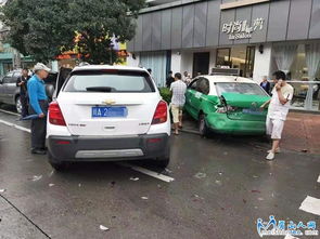 出租車雨天行車安全知識