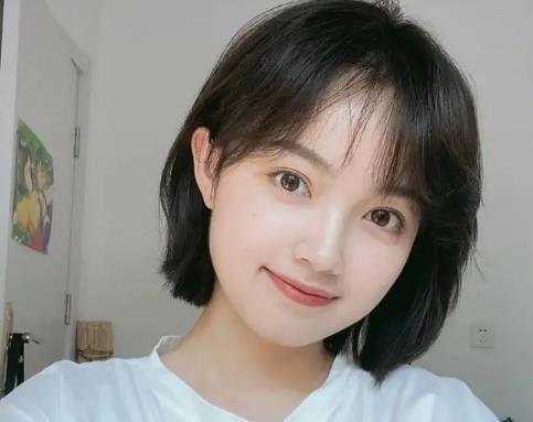 圓臉適合什么發(fā)型女 圓臉適合什么發(fā)型女