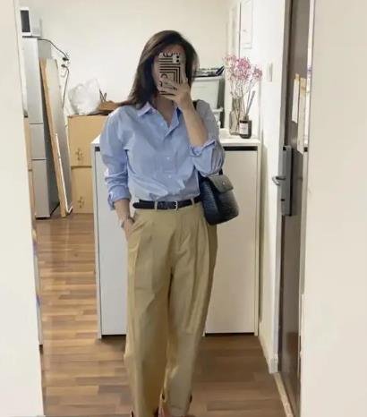 卡其色褲子配什么顏色上衣 卡其色褲子配什么顏色上衣