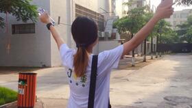 早上起來(lái)?yè)肀?yáng)滿滿的正能量句子