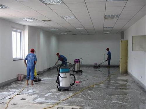 開荒保潔費入什么會計科目