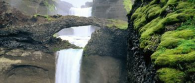 描寫山水瀑布的古詩句