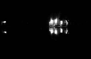 關(guān)于秋夜孤獨(dú)的詩句