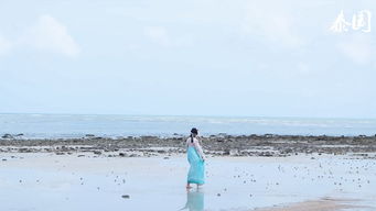 海灘玩沙的開(kāi)頭作文