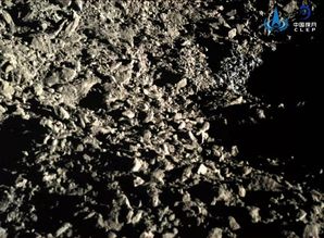 嫦娥四號作文開頭