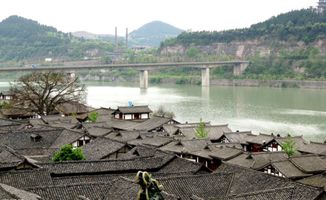 這閬中美景的作文開頭