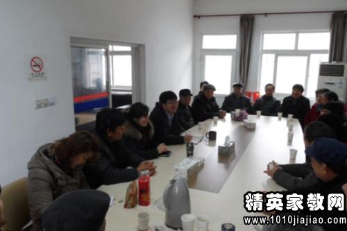 村民小組長競職演講(社區(qū)居民組小組長的競職演講稿)