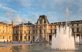 法國(guó)的盧浮宮作文開(kāi)頭