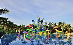 水上樂(lè)園作文開(kāi)頭