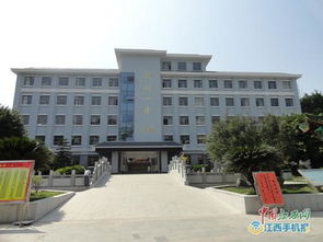 贛州第一中學(xué)美麗的校園作文