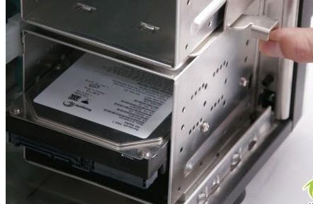 買diy機(jī)箱注意事項