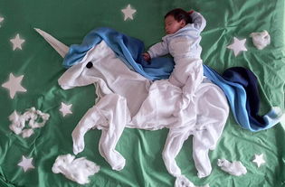 嬰兒拍藝術(shù)照注意事項