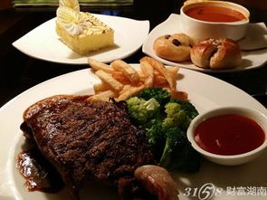 西餐的吃法和注意事項(xiàng),西餐服務(wù)的注意事項(xiàng),簡(jiǎn)述西餐宴會(huì)服務(wù)的注意事項(xiàng)