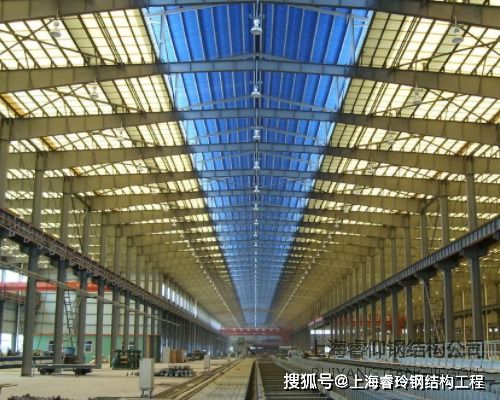 在鋼結(jié)構(gòu)上班注意事項(xiàng)