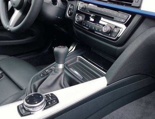 開手動(dòng)擋的車注意事項(xiàng)