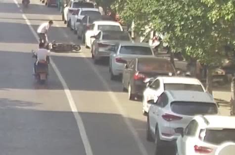 開門,停車,注意事項