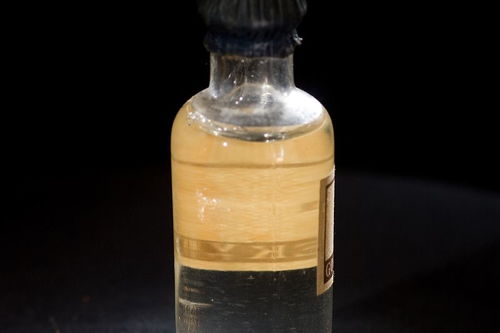 使用濃鹽酸應(yīng)注意事項(xiàng)