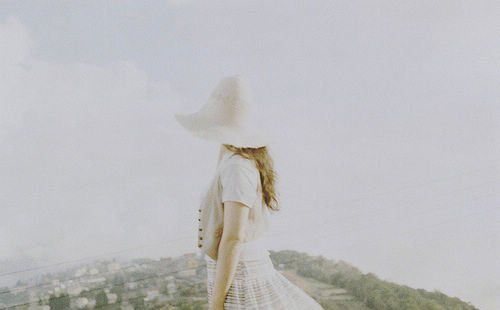 他為心愛(ài)的她刻下了700多