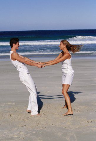 讓愛陪伴我們遠(yuǎn)行