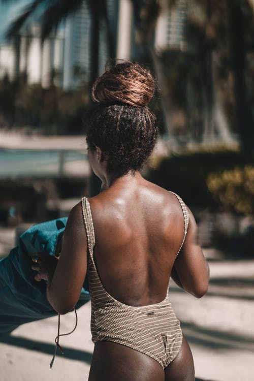 娛樂圈女配離婚后成頂流小說(shuō)宋青妧蕭易軒在線閱讀