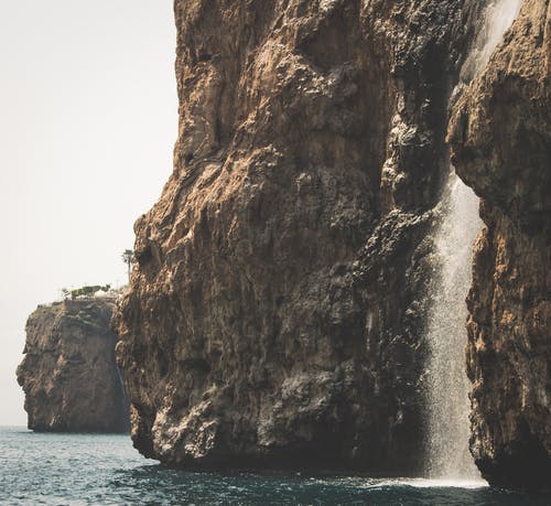 逆襲武道圣手在都市小說王瀟李佳欣完結(jié)篇閱讀